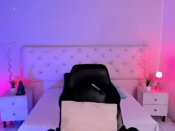 saramonroe1 – webcam model profile photo Image 12