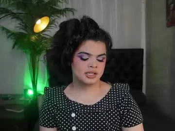 giaglowing – webcam model profile photo Image 5