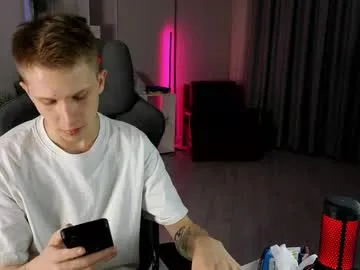 molly_and_paul – webcam model profile photo Image 17