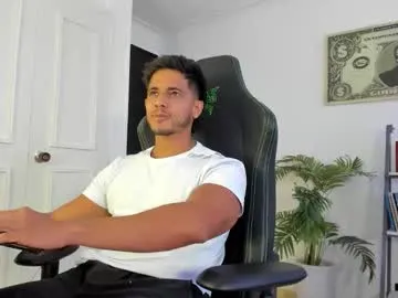 loving_ladies – webcam model profile photo Image 8