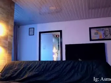 heaven_gall_ – webcam model profile photo Image 4