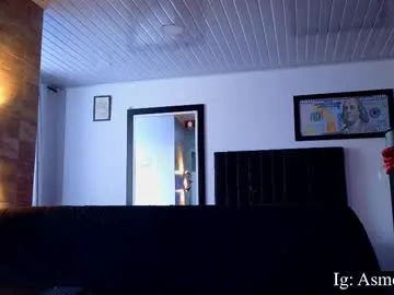 heaven_gall_ – webcam model profile photo Image 9