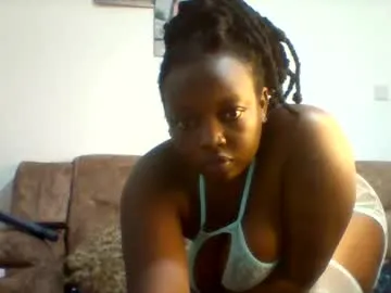 heaven_gall_ – webcam model profile photo Image 3