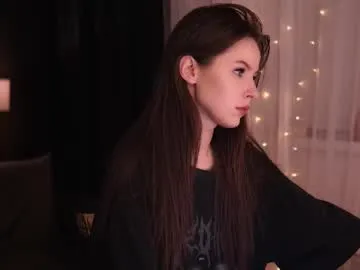 dreamyriri – webcam model profile photo Image 5