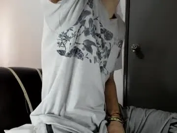 your_dolls – webcam model profile photo Image 9