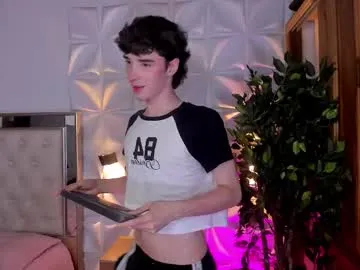 petites_perles – webcam model profile photo Image 16