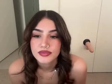 ynnenbrynn – webcam model profile photo Image 17