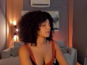 evahothead – webcam model profile photo Image 10