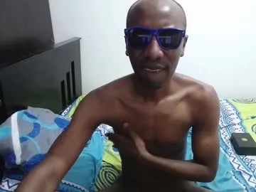 realtryit – webcam model profile photo Image 12