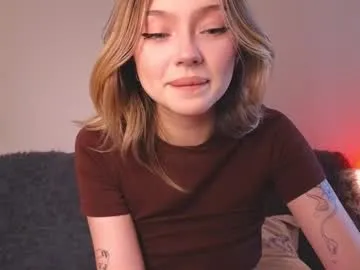 yamirakem – webcam model profile photo Image 15