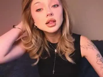 yamirakem – webcam model profile photo Image 17