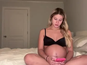 playussoftly – webcam model profile photo Image 14