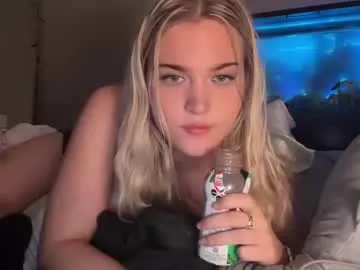 my_dolls – webcam model profile photo Image 3