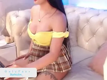 nika_lodge_official – webcam model profile photo Image 19