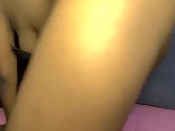 kat2025 – webcam model profile photo Image 2