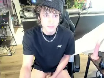 bashful4200 – webcam model profile photo