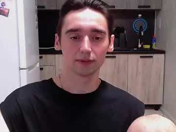 katyerave – webcam model profile photo Image 4