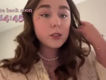 emely_exxotic – webcam model profile photo Image 3