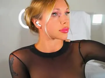 loving_ladies – webcam model profile photo Image 3