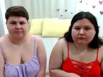 petites_perles – webcam model profile photo Image 4