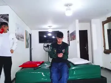 EvelynMills – webcam model profile photo Image 11