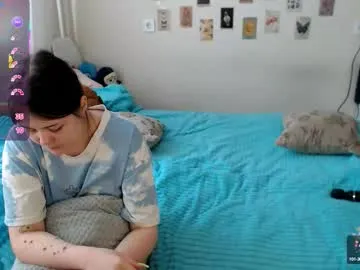 petites_perles – webcam model profile photo Image 19