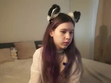 playussoftly – webcam model profile photo Image 10