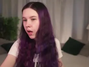 playussoftly – webcam model profile photo Image 4