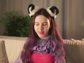 playussoftly – webcam model profile photo Image 8