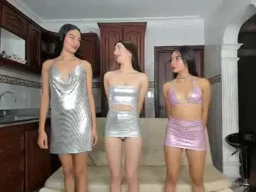 emily_____ – webcam model profile photo Image 11