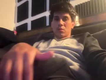 amaraa_01 – webcam model profile photo Image 17