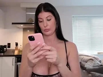 petites_perles – webcam model profile photo Image 18