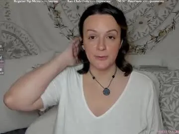 danielavelvet – webcam model profile photo Image 12