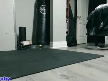 bright_diamonds_054 – webcam model profile photo Image 17