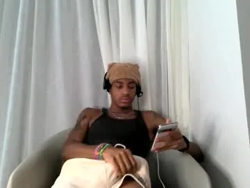 realtryit – webcam model profile photo Image 10