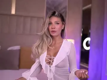 truuuly_yours – webcam model profile photo Image 8