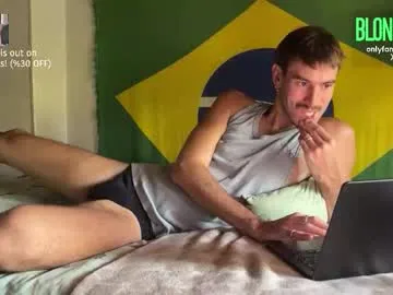 julesmedstudent – webcam model profile photo Image 16