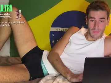 julesmedstudent – webcam model profile photo Image 18