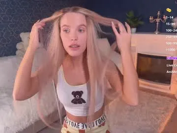 connie_deep – webcam model profile photo Image 16