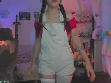 realtryit – webcam model profile photo Image 18