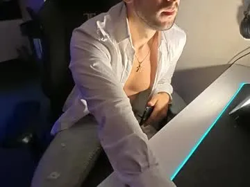 playussoftly – webcam model profile photo Image 13