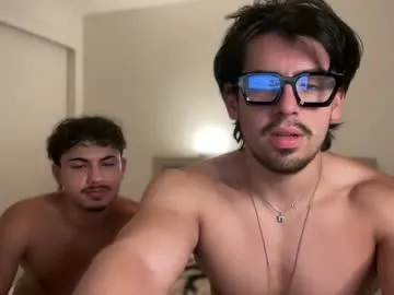 lina_kriss – webcam model profile photo Image 2