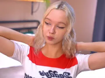 petites_perles – webcam model profile photo Image 17