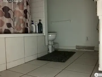 petites_perles – webcam model profile photo Image 8