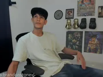 petites_perles – webcam model profile photo Image 9