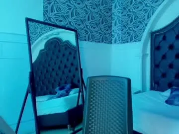 lucretiaburnaugh – webcam model profile photo Image 4