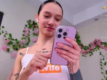 my_dolls – webcam model profile photo Image 8