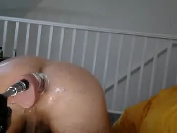 realtryit – webcam model profile photo Image 7