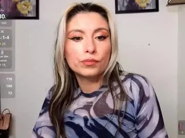 zoemonroee_ – webcam model profile photo Image 16