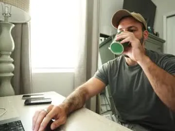 petites_perles – webcam model profile photo Image 6